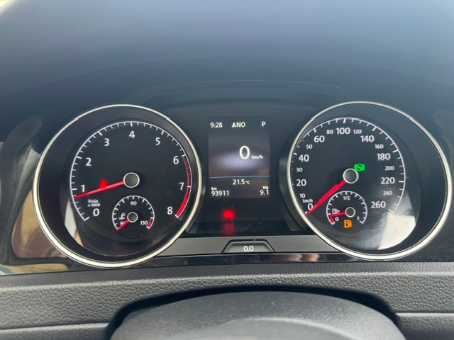 VW Golf 1.5 TSI EVO Highline DSG-image-15