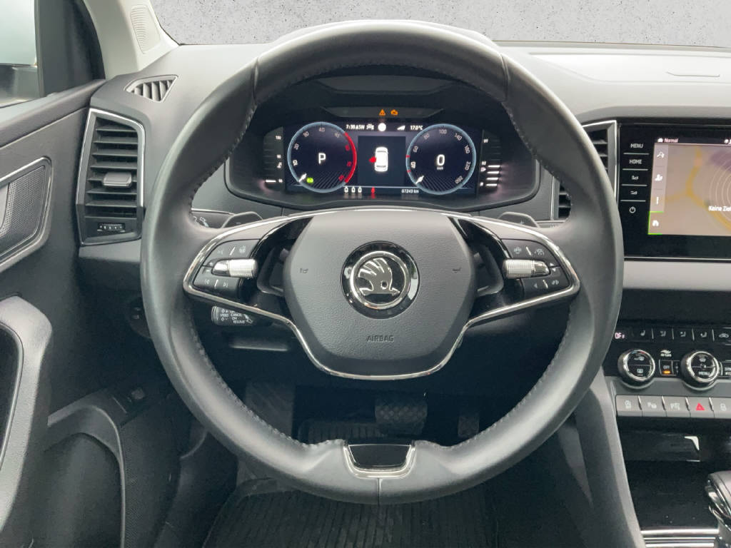 SKODA Karoq 2.0 TDI Style 4x4 DSG-image-9