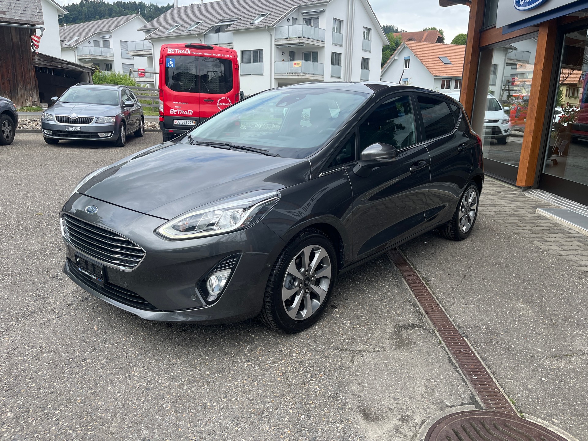 FORD Fiesta 1.0 SCTi Titanium Automat-image-2