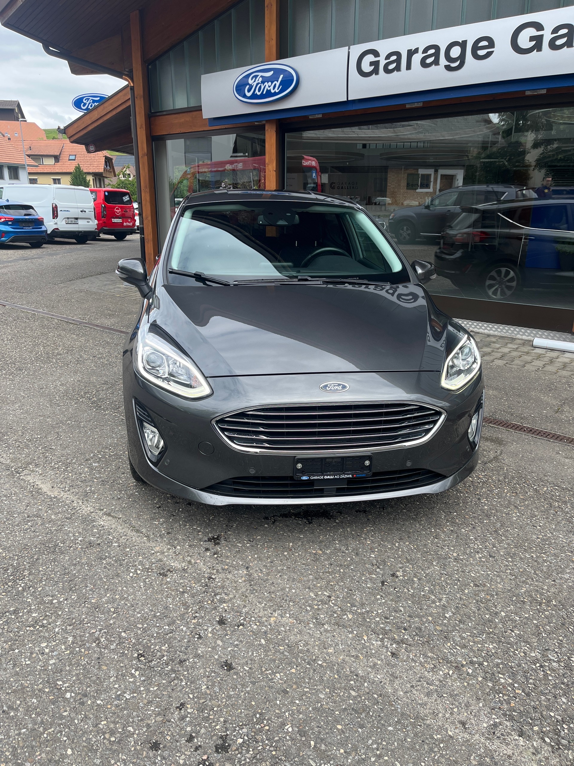 FORD Fiesta 1.0 SCTi Titanium Automat-image-1