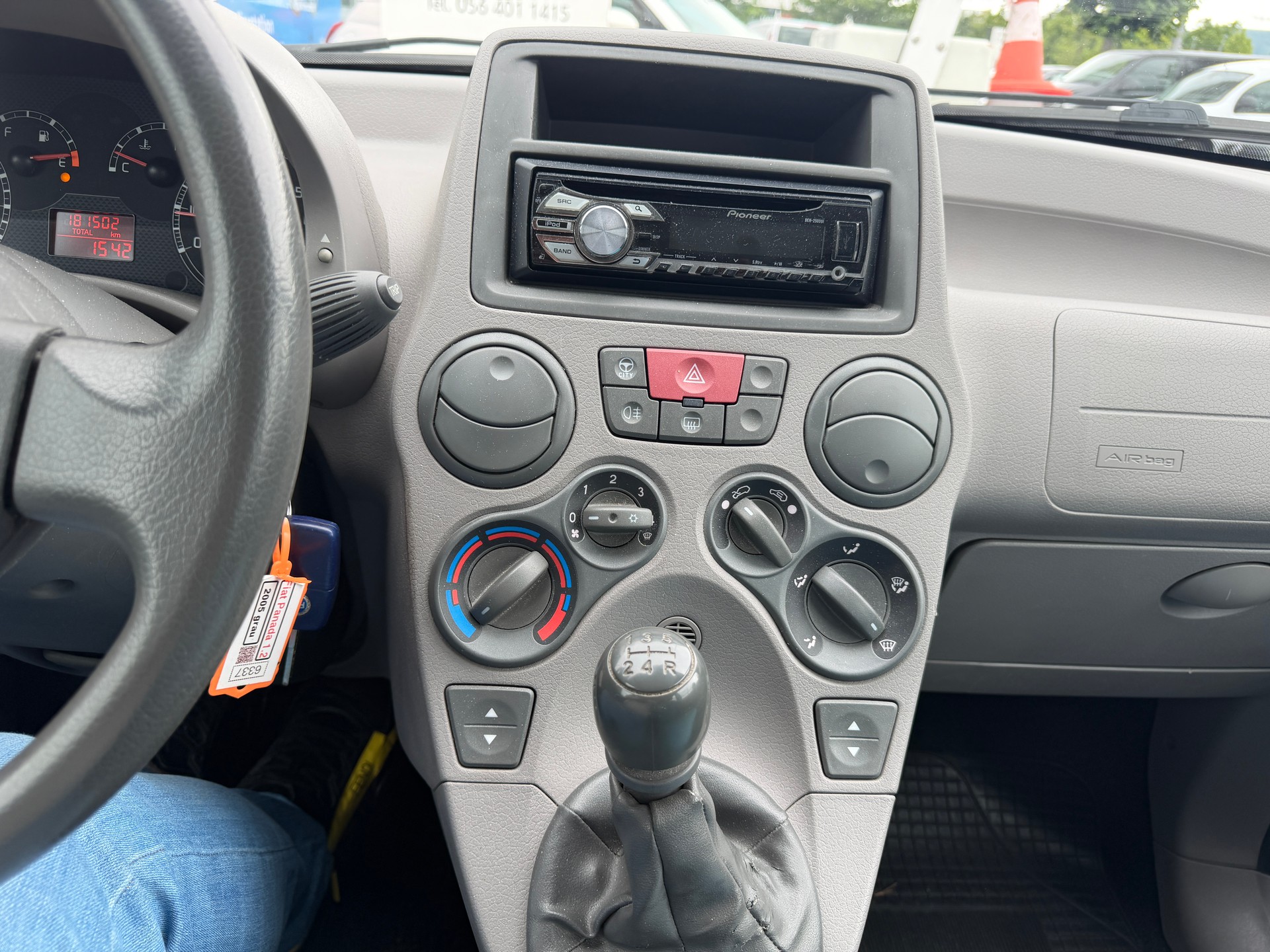 FIAT Panda 1.2 Emotion-image-11