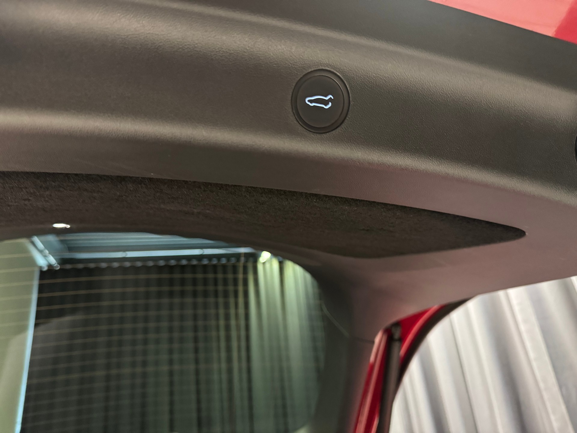 TESLA Model Y RWD(11)(M)-image-15