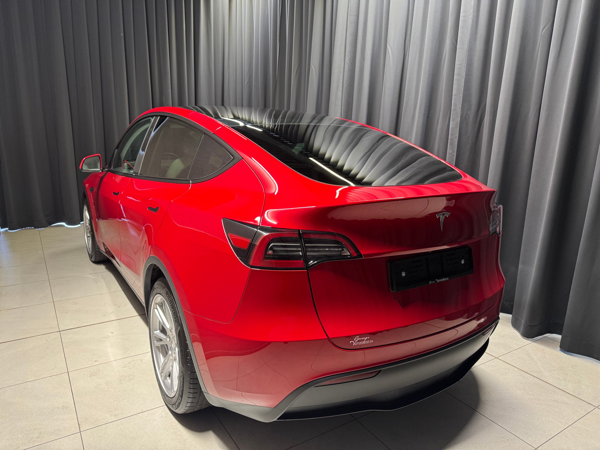 TESLA Model Y RWD(11)(M)-image-3