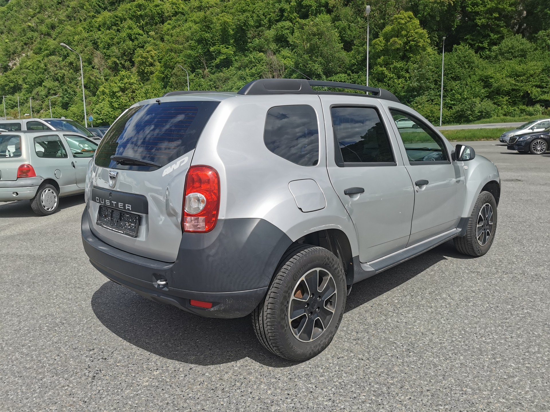 DACIA Duster 1.6 Ambiance 4x4-image-13