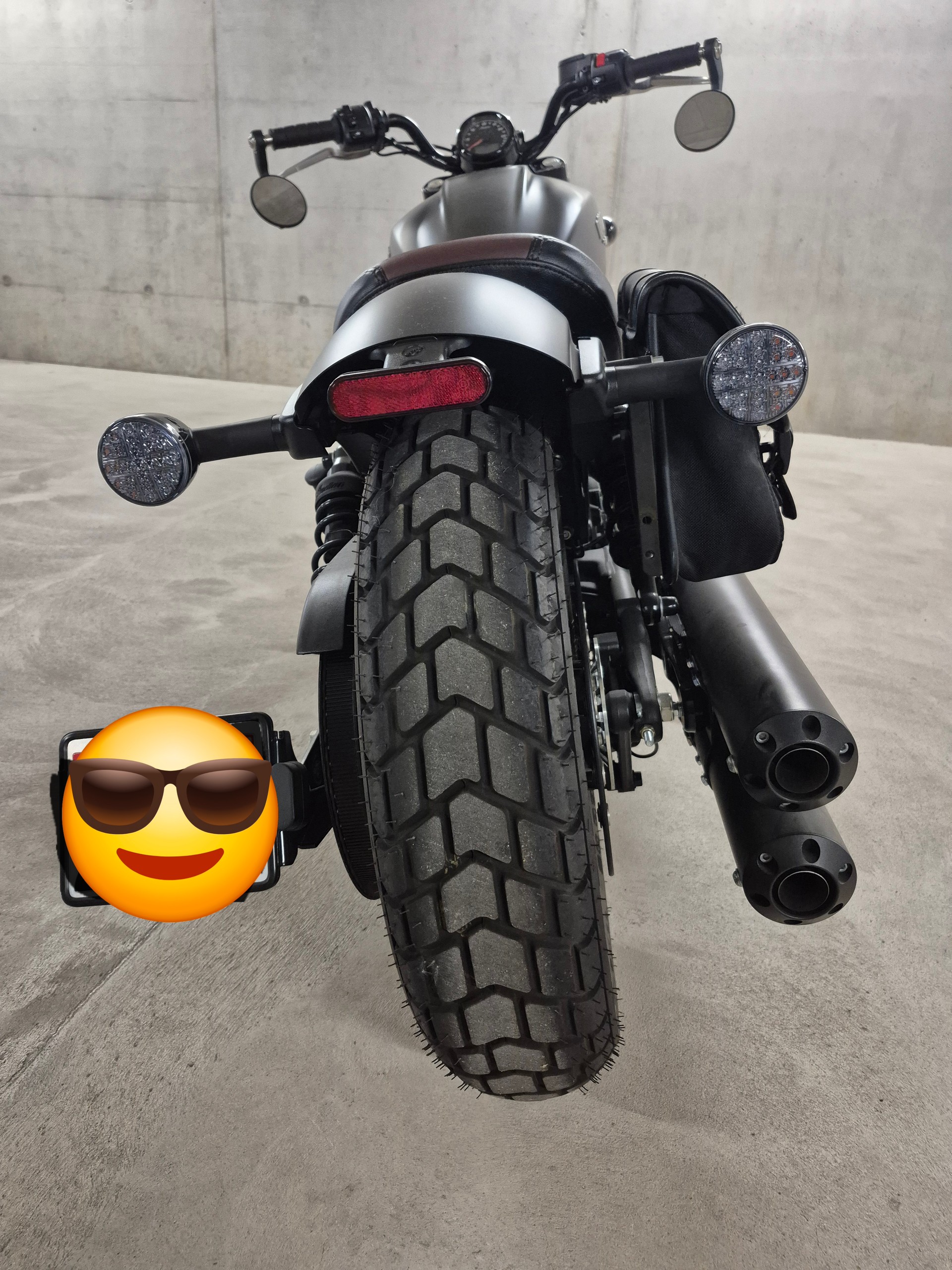 INDIAN Scout Bobber-image-2