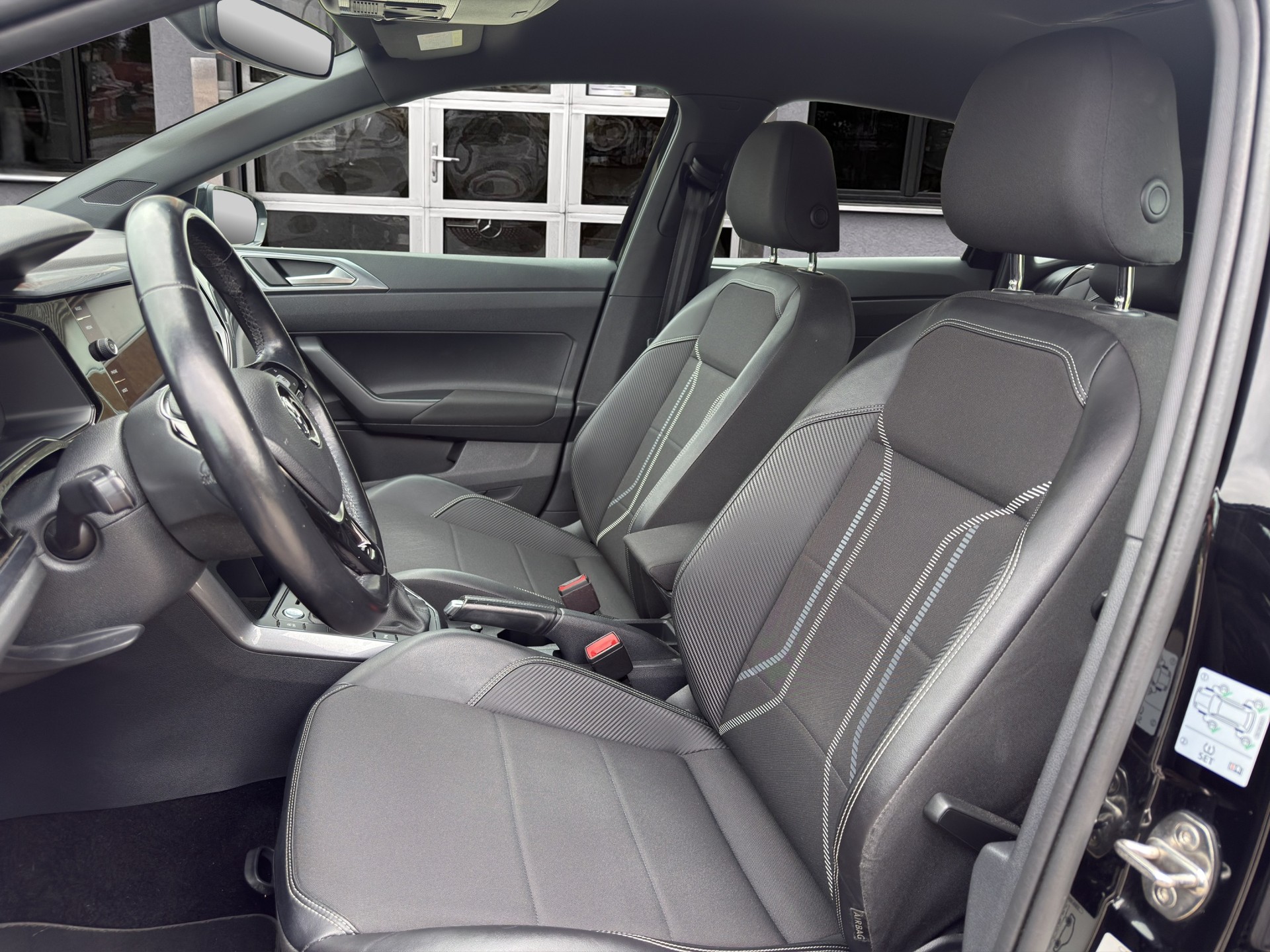 VW Polo 1.0 TSI BMT Comfortline-image-11