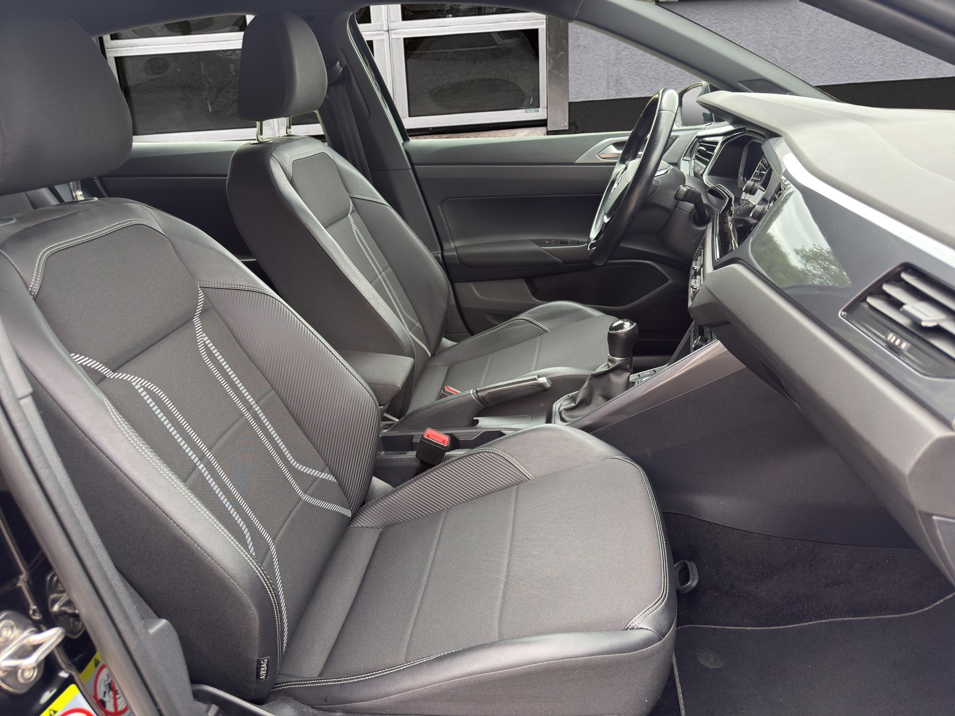 VW Polo 1.0 TSI BMT Comfortline-image-12