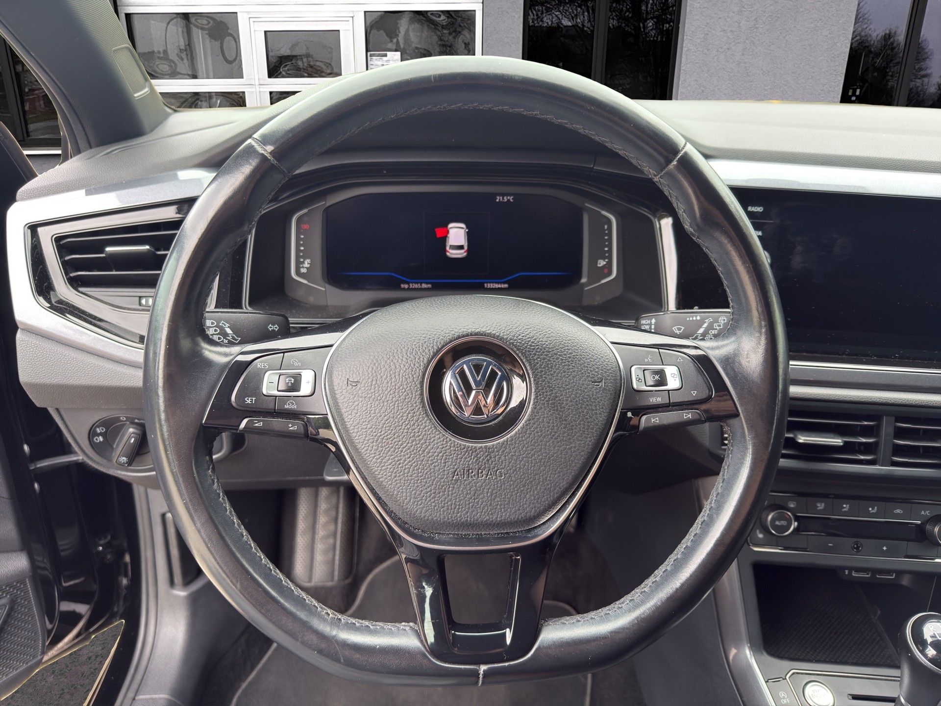 VW Polo 1.0 TSI BMT Comfortline-image-9
