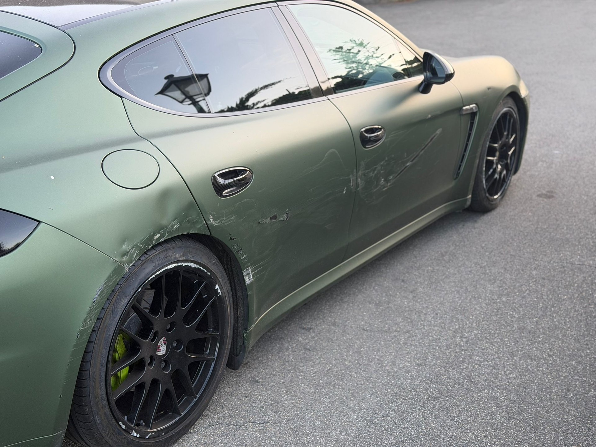 PORSCHE Panamera 3.0 Diesel Tiptronic-image-4