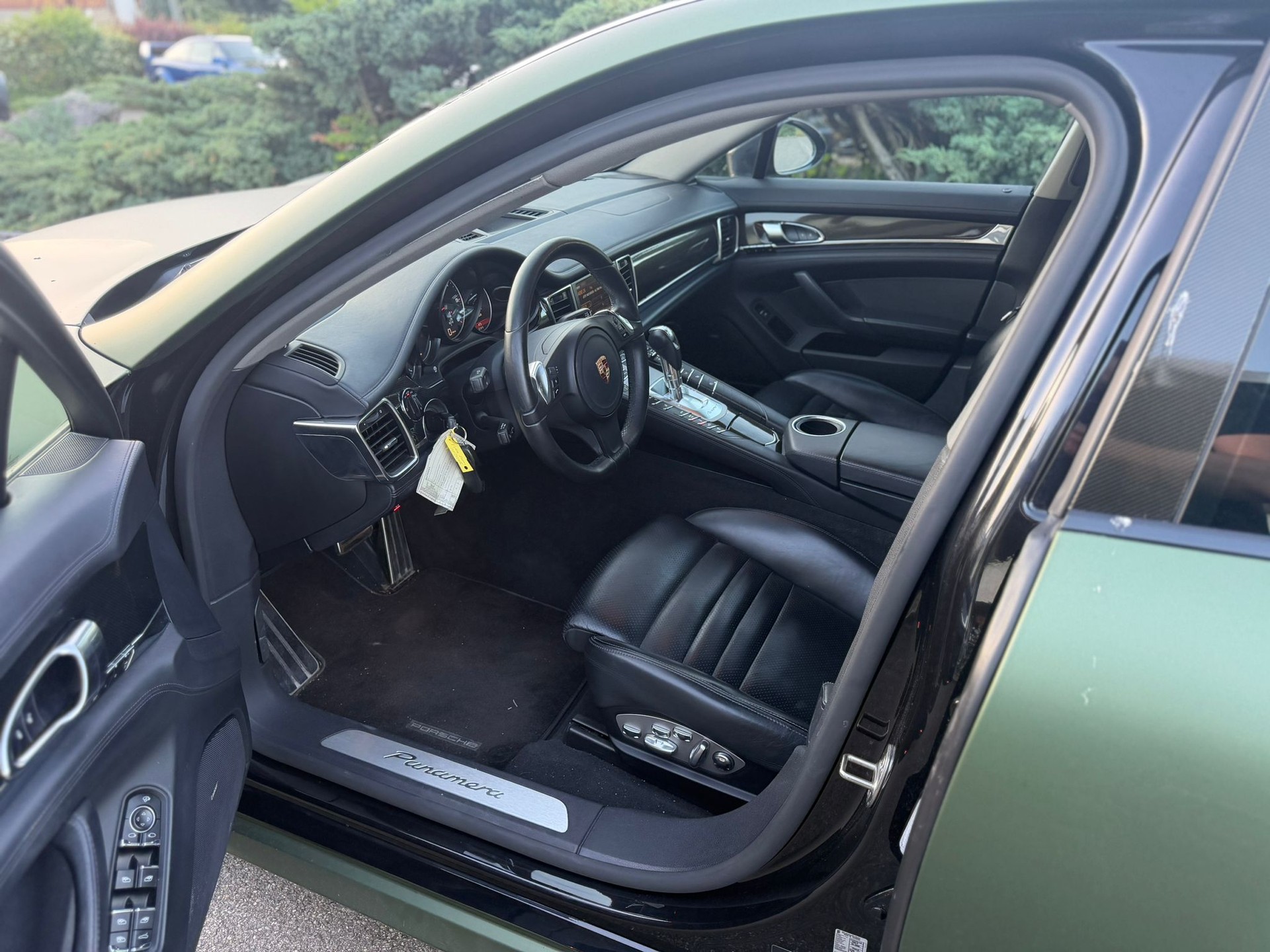 PORSCHE Panamera 3.0 Diesel Tiptronic-image-8