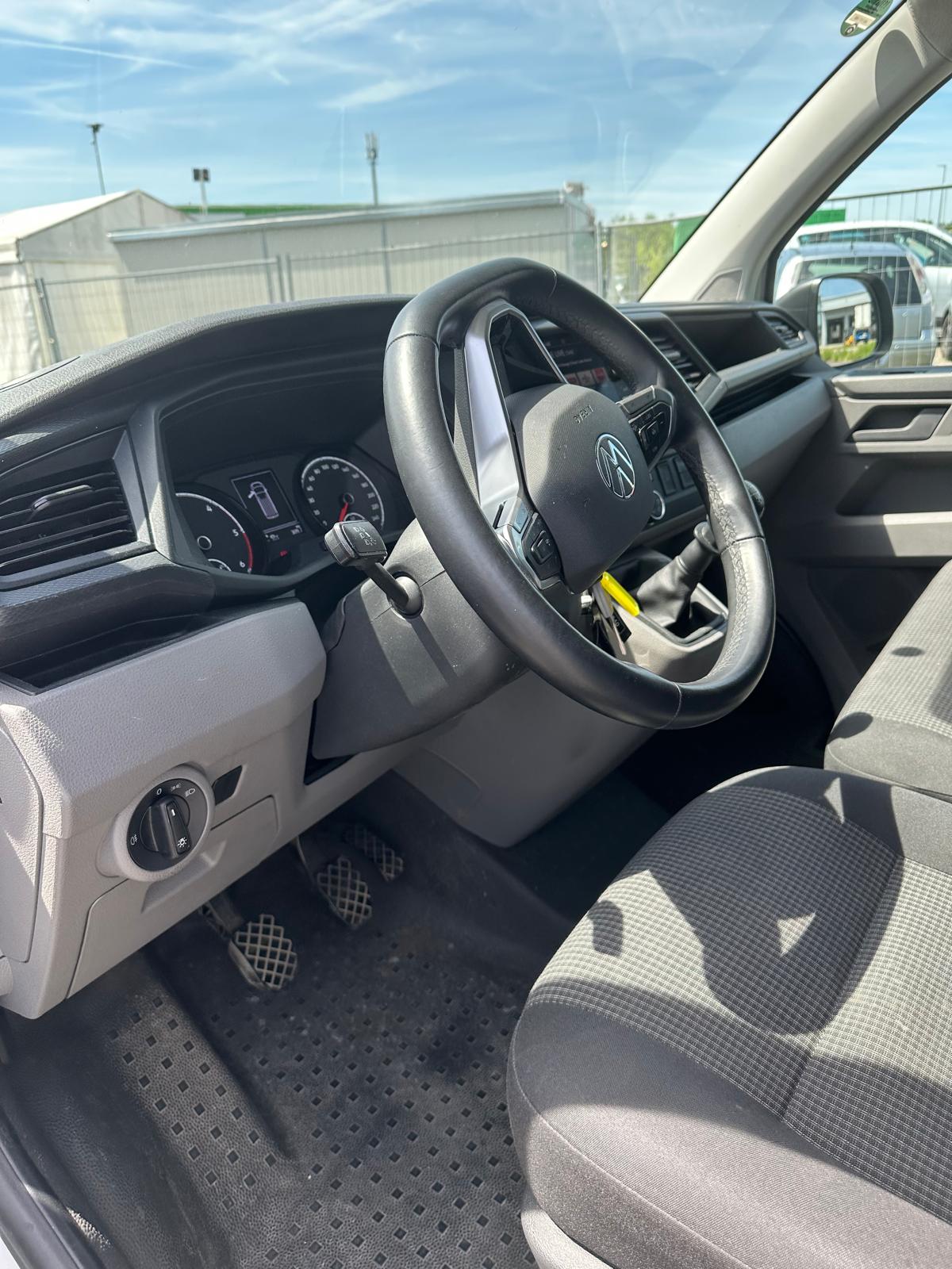 VW T6.1 2.0 TDI-image-3