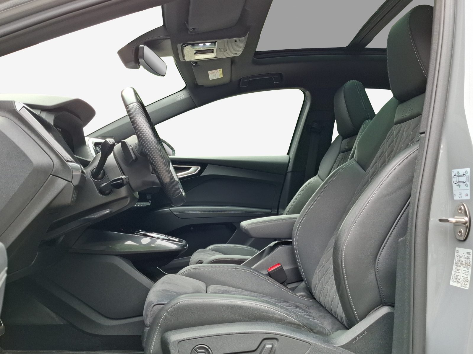 AUDI Q4 Sportback e-tron 50 quattro-image-8