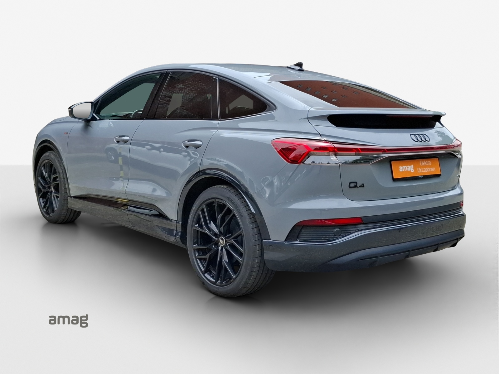 AUDI Q4 Sportback e-tron 50 quattro-image-2