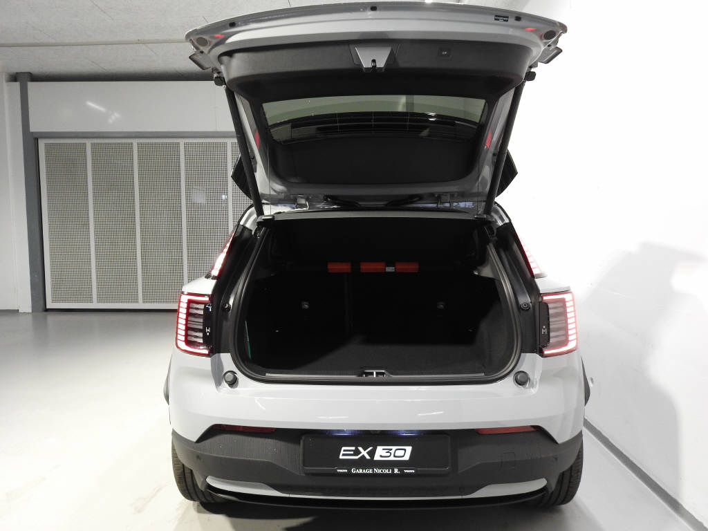 VOLVO EX 30 CC E60 Twin Performance AWD-image-5