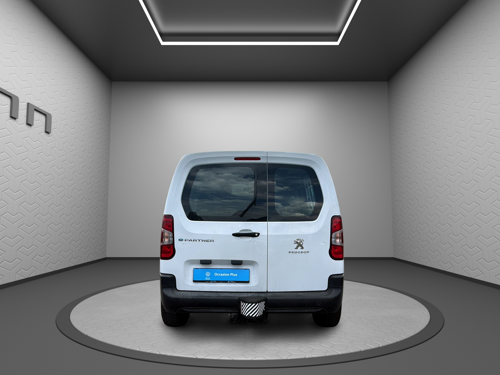PEUGEOT e-Partner 50kWh Pro-image-4