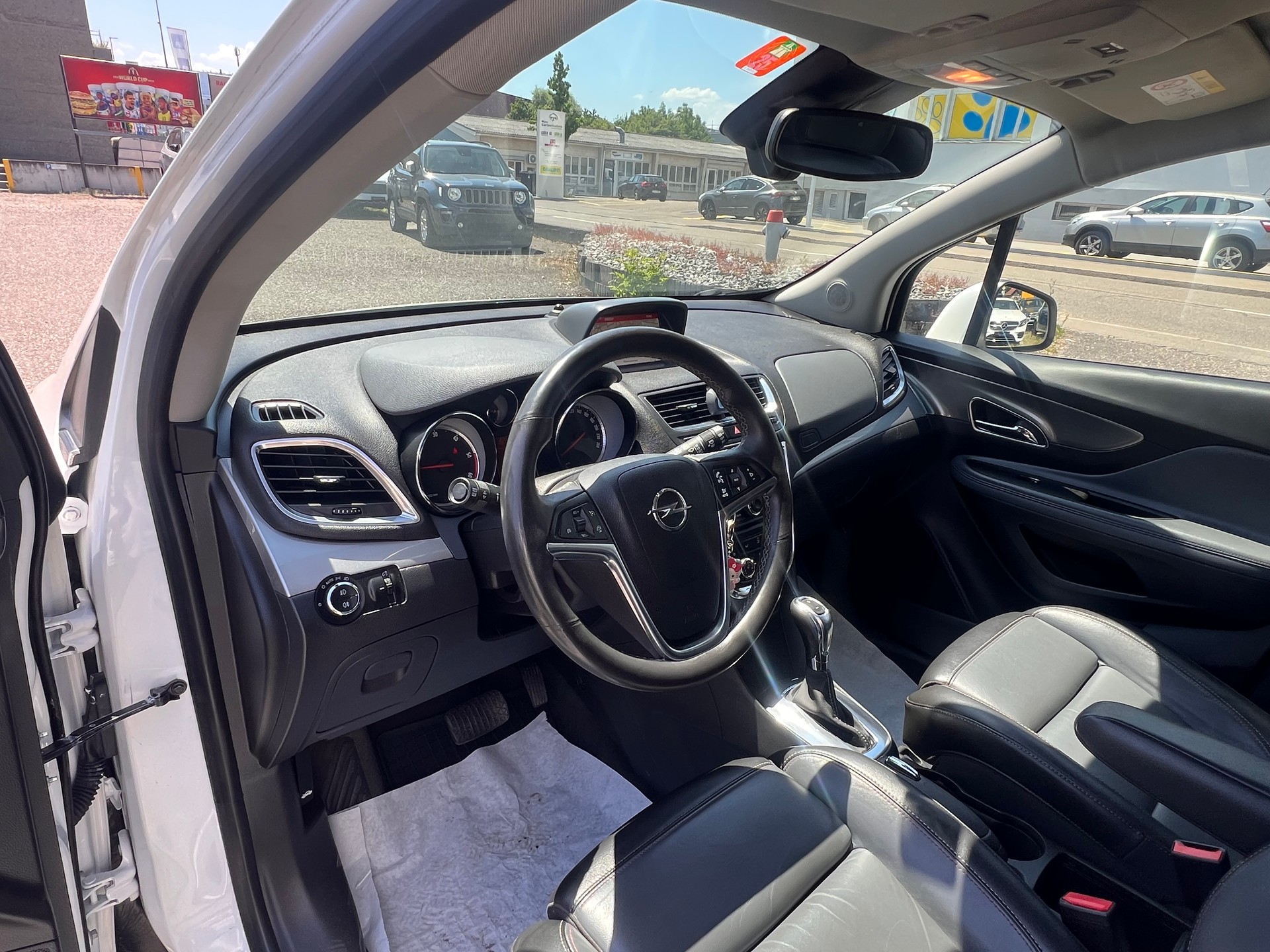 OPEL Mokka 1.6 CDTi Cosmo 2WD Automatic-image-8