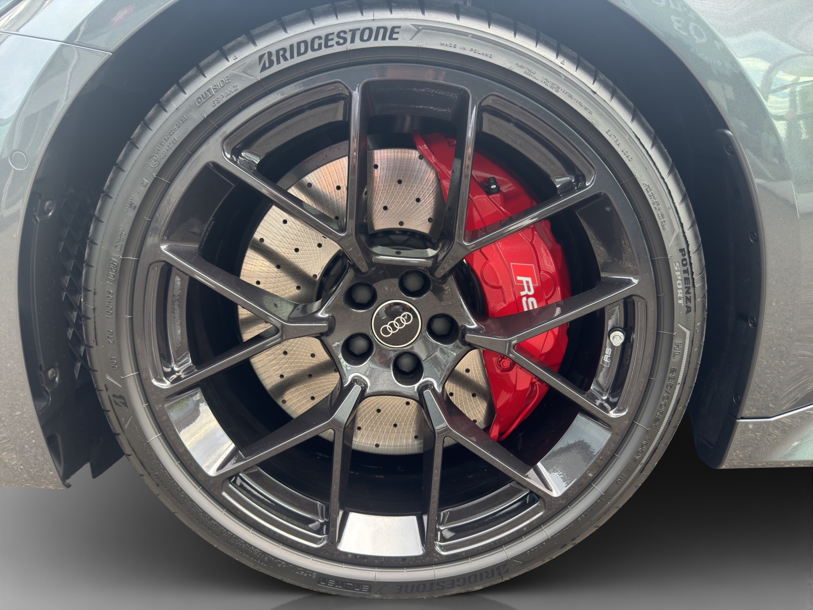 AUDI RS 5 Avant TFSI 470 kW Tiptronic quattro-image-13