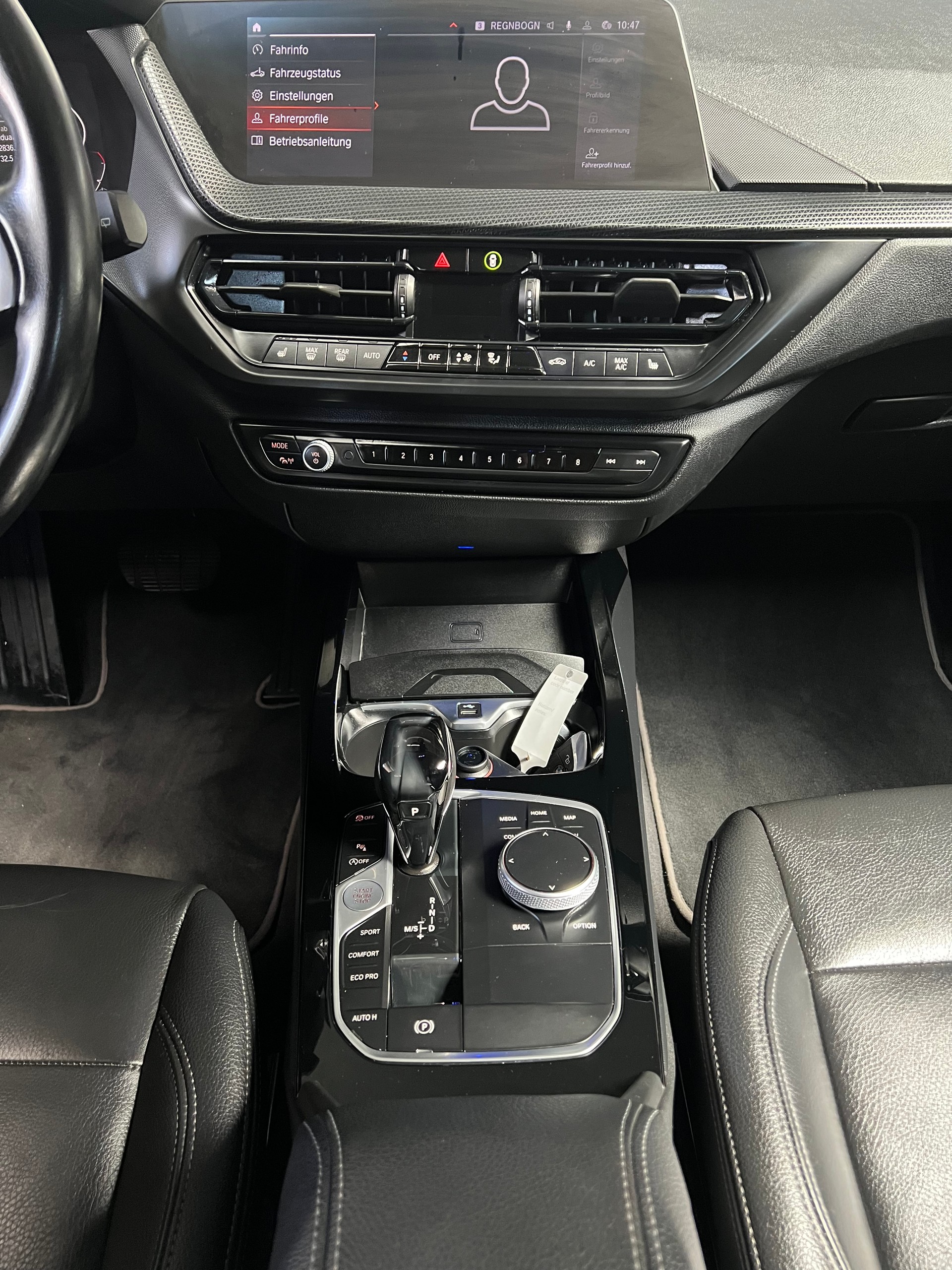 BMW 120d xDrive Steptronic Luxury Line-image-5