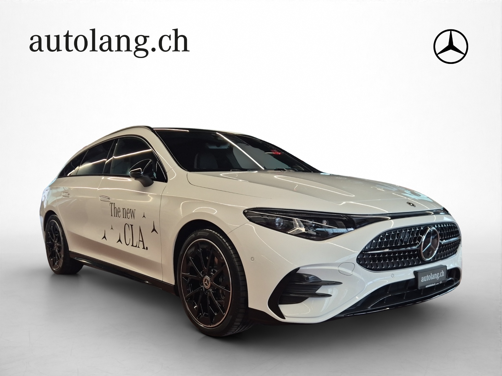 MERCEDES-BENZ CLA 220 4Matic AMG Line Shooting Brake-image-5