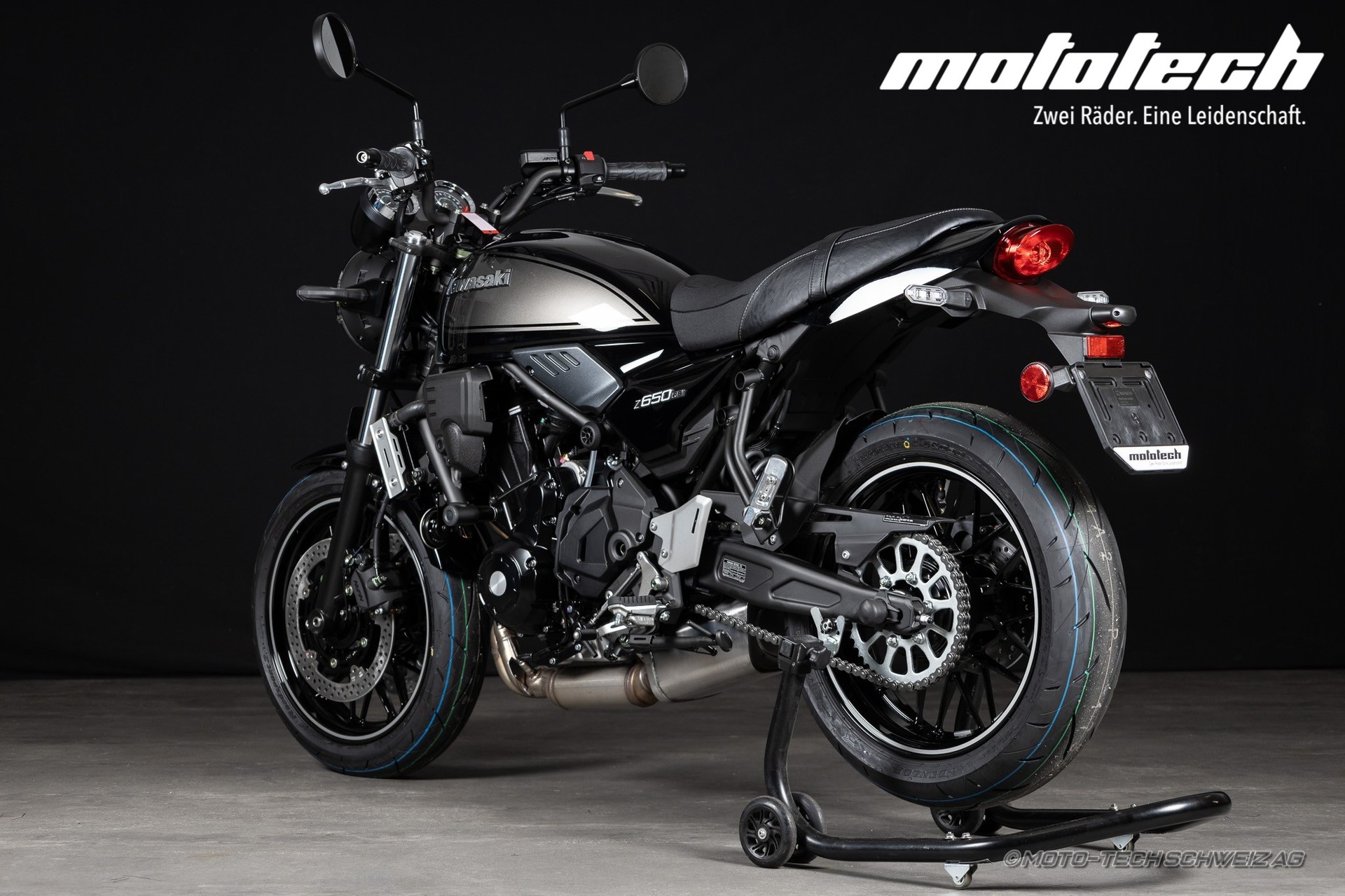 KAWASAKI Z 650 RS MY24-showroom-element-3