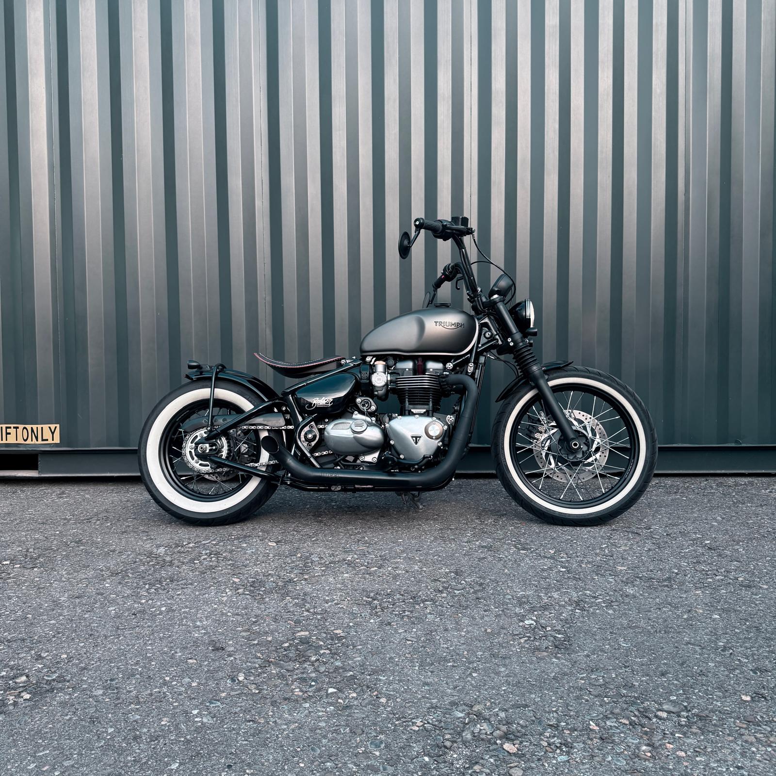 TRIUMPH Bonneville 1200 Bobber Black ABS