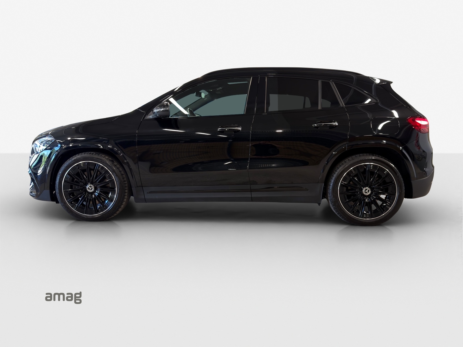 MERCEDES-BENZ GLA 250 4Matic 8G-DCT-image-1