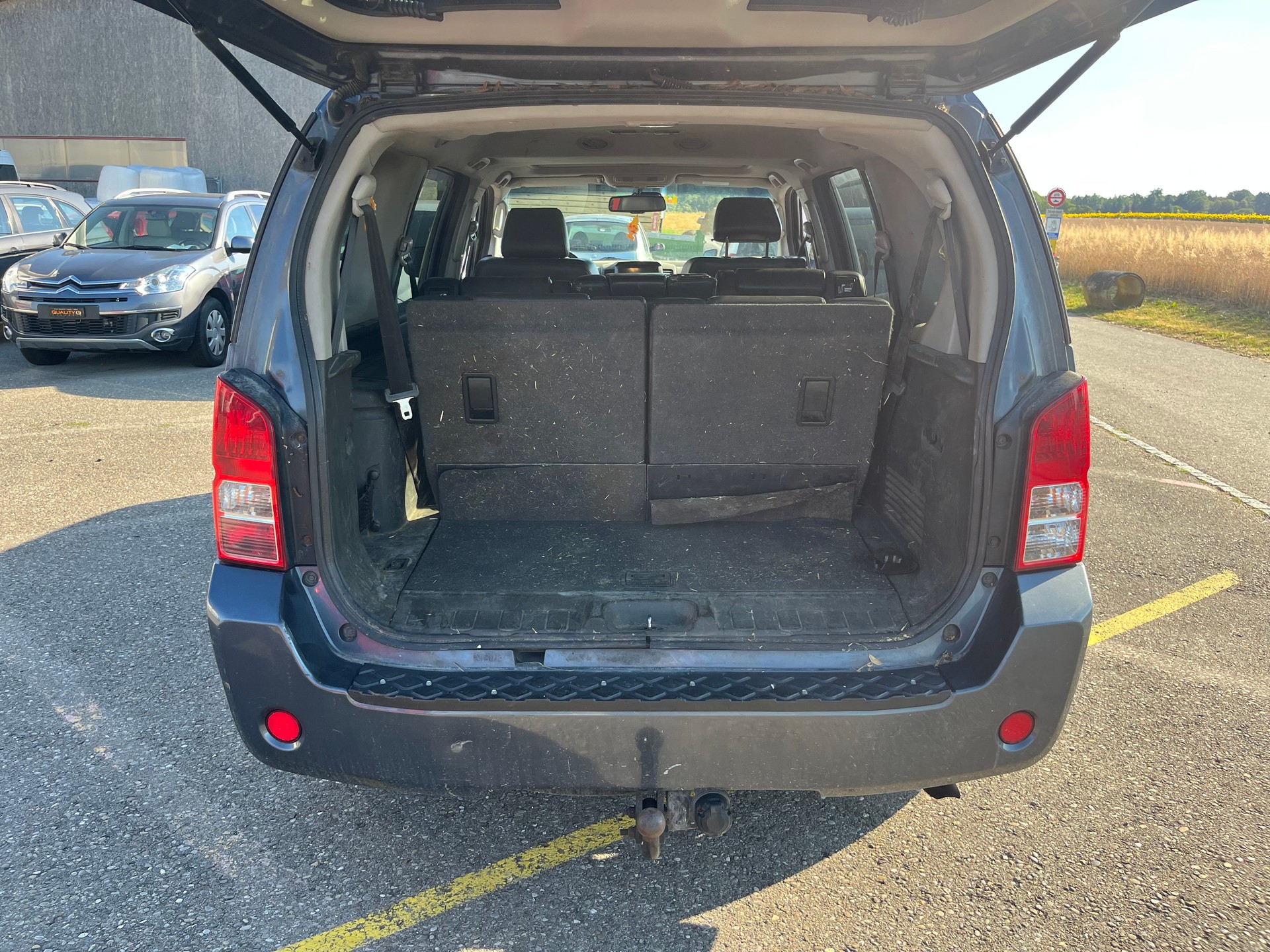 NISSAN Pathfinder 2.5 dCi LE-image-6