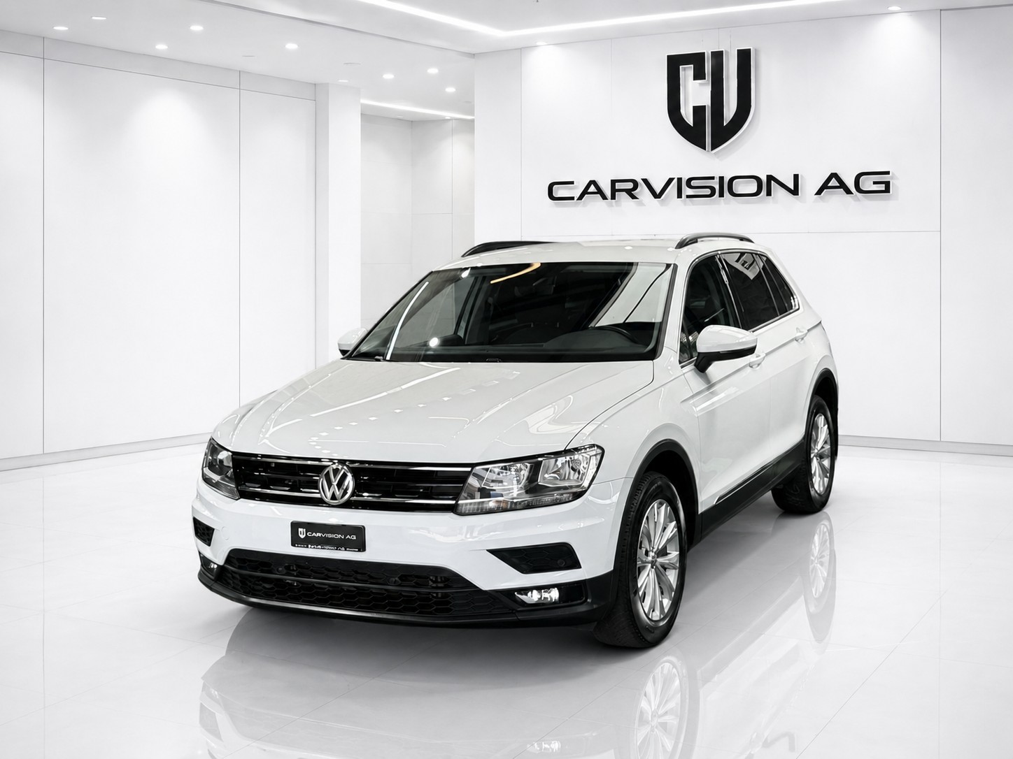 VW Tiguan 2.0 TDI SCR Comfortline 4Motion-image-0