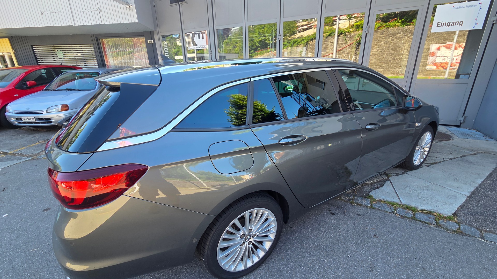 OPEL Astra Sports Tourer 1.6i Turbo Excellence-image-5