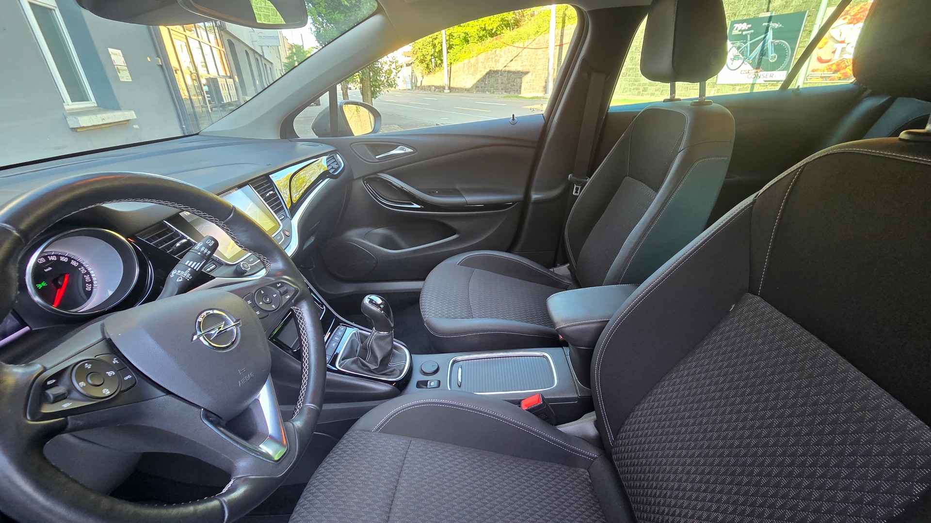 OPEL Astra Sports Tourer 1.6i Turbo Excellence-image-10