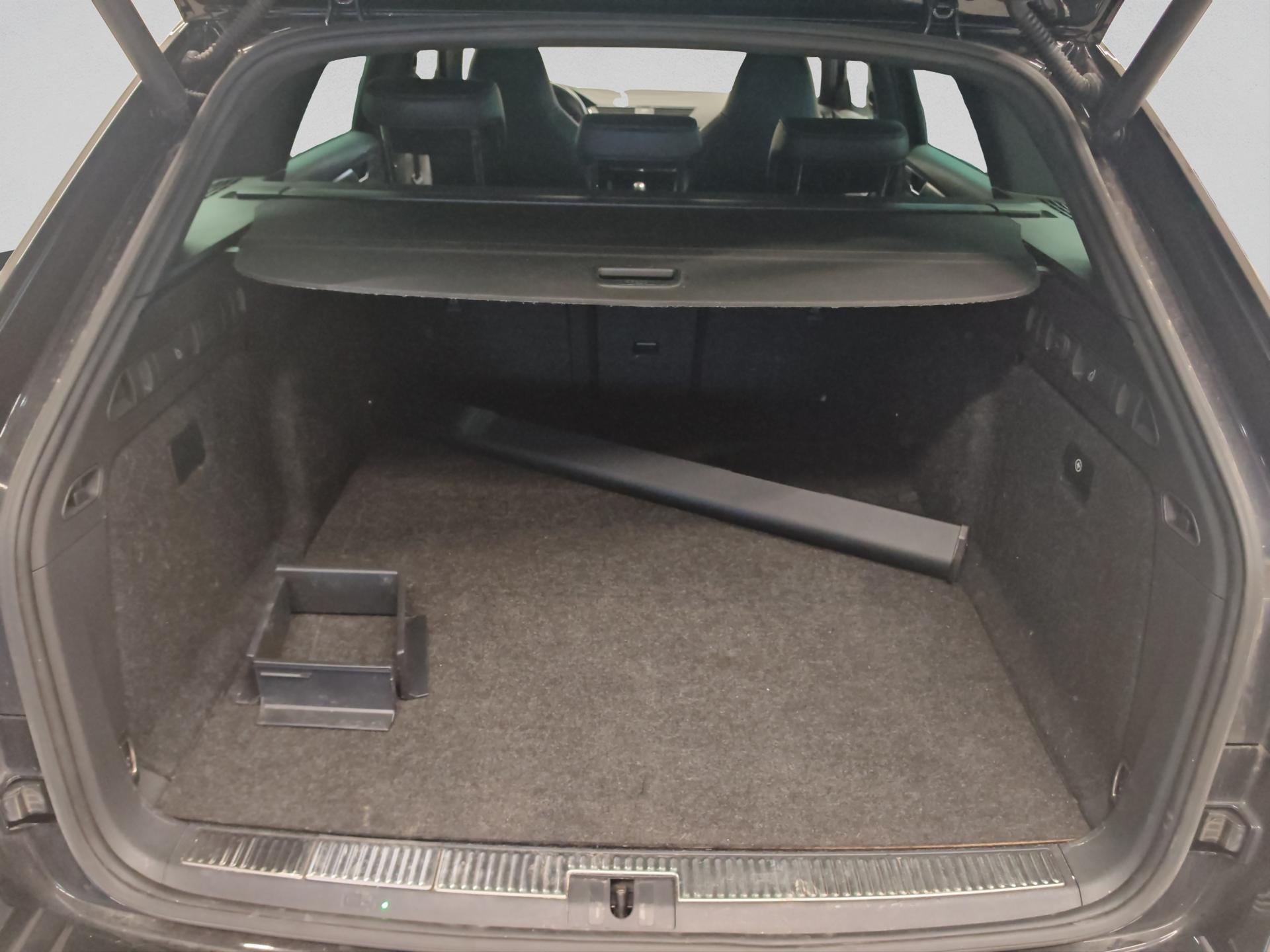 SKODA Superb 1.4 TSI Sport Line PHEV DSG-image-15