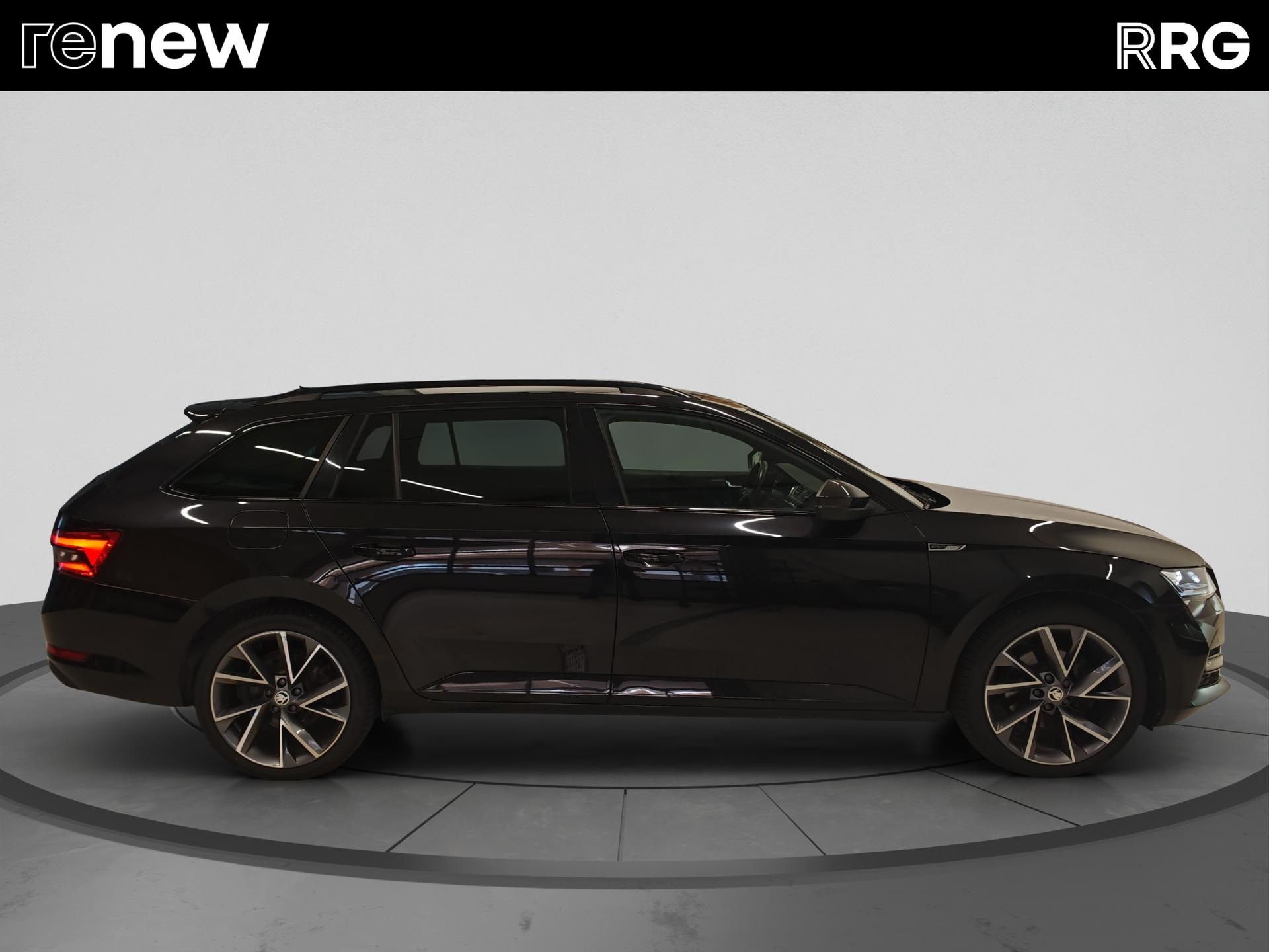 SKODA Superb 1.4 TSI Sport Line PHEV DSG-image-1