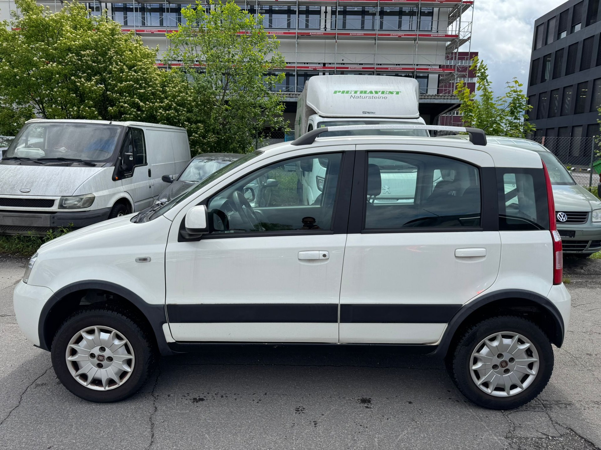 FIAT Panda 1.3 16V JTD Climbing 4x4-image-3