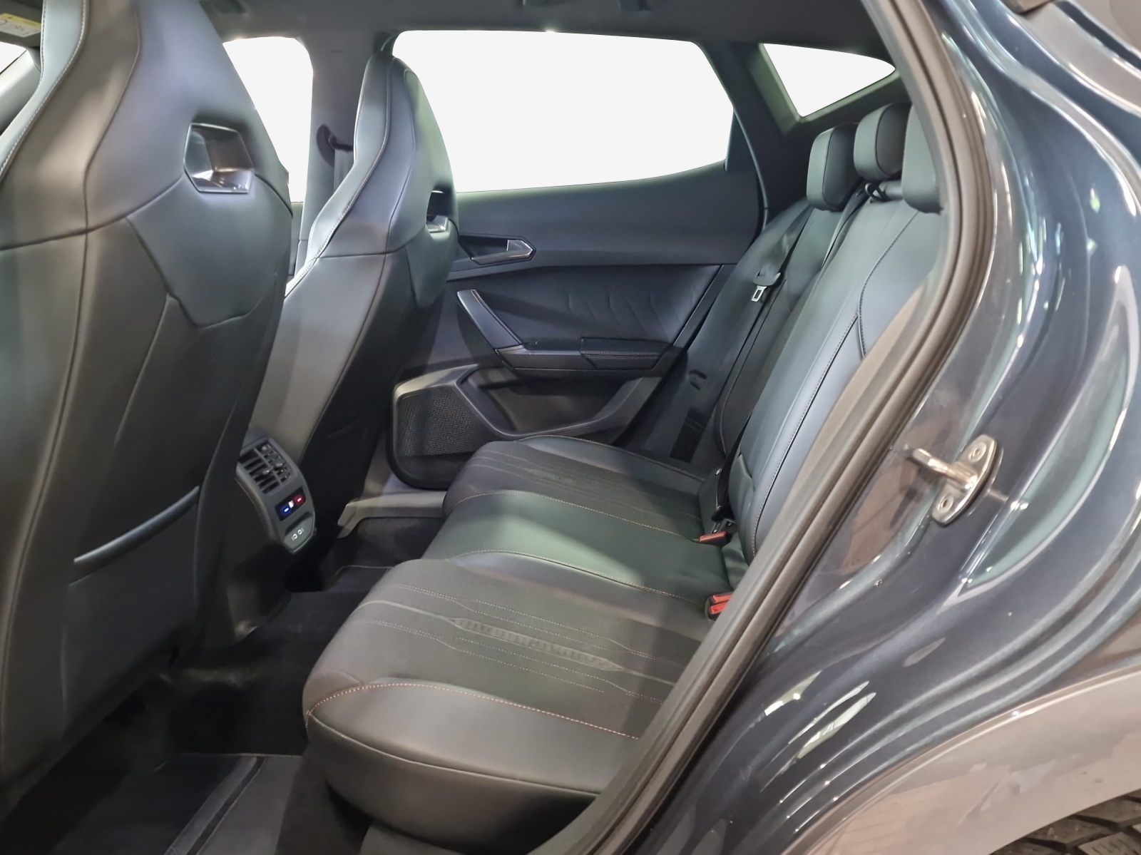CUPRA Formentor 2.0TSI VZ 4Drive DSG-image-11