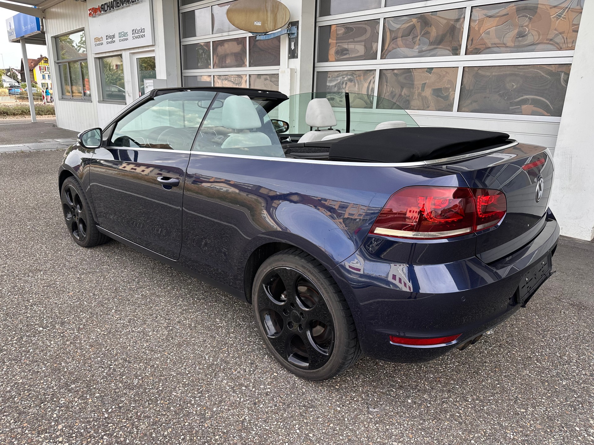 VW Golf Cabrio 1.4 TSI DSG-image-5
