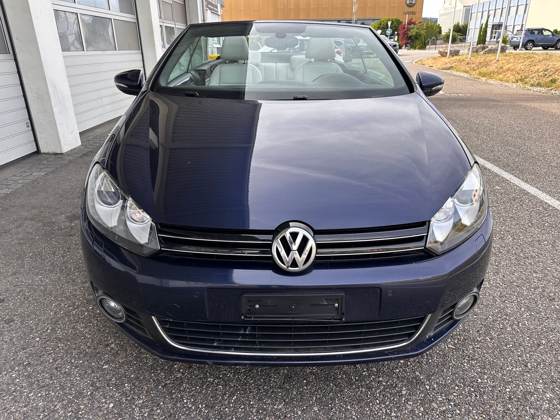 VW Golf Cabrio 1.4 TSI DSG-image-1