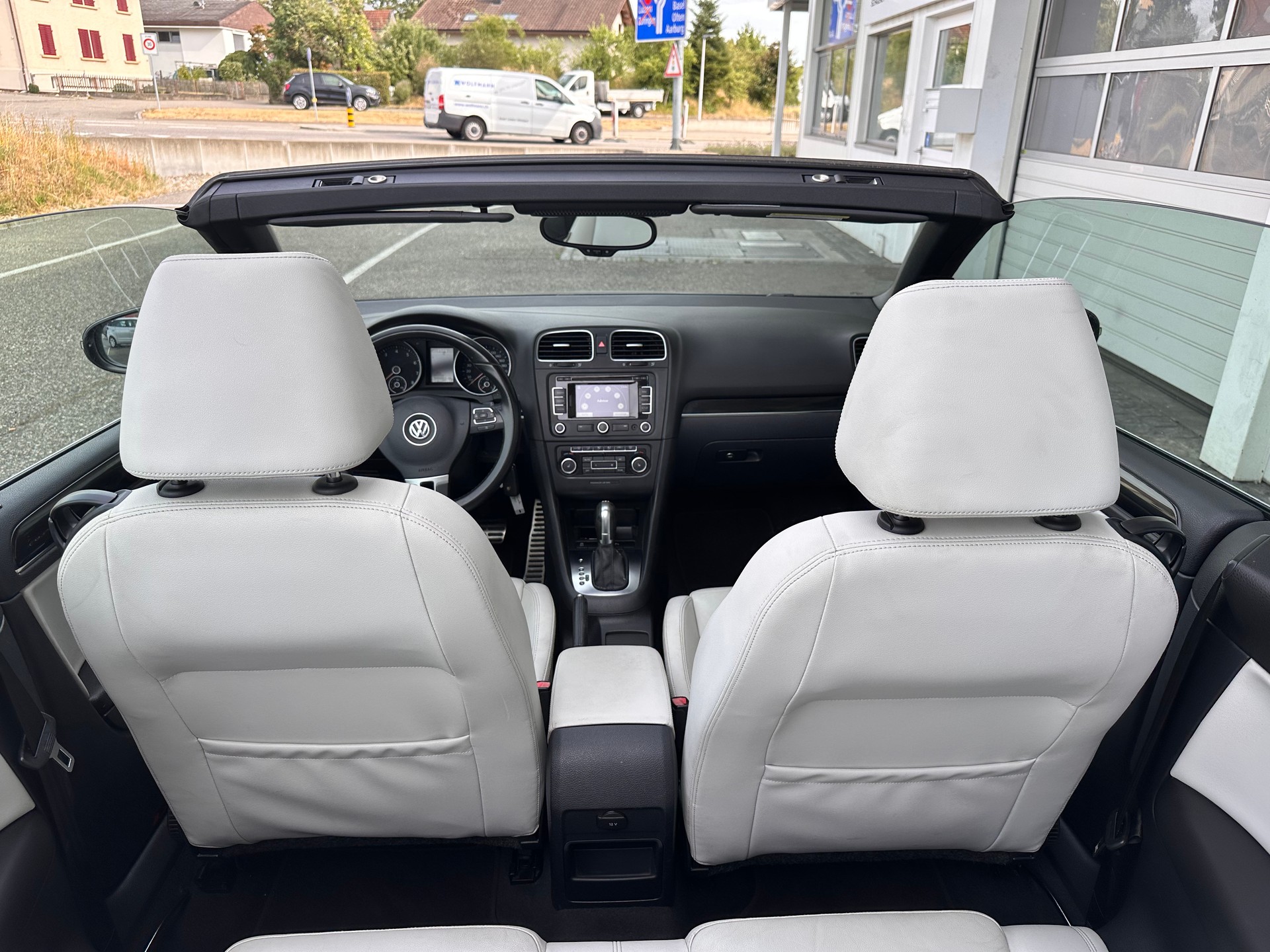 VW Golf Cabrio 1.4 TSI DSG-image-6