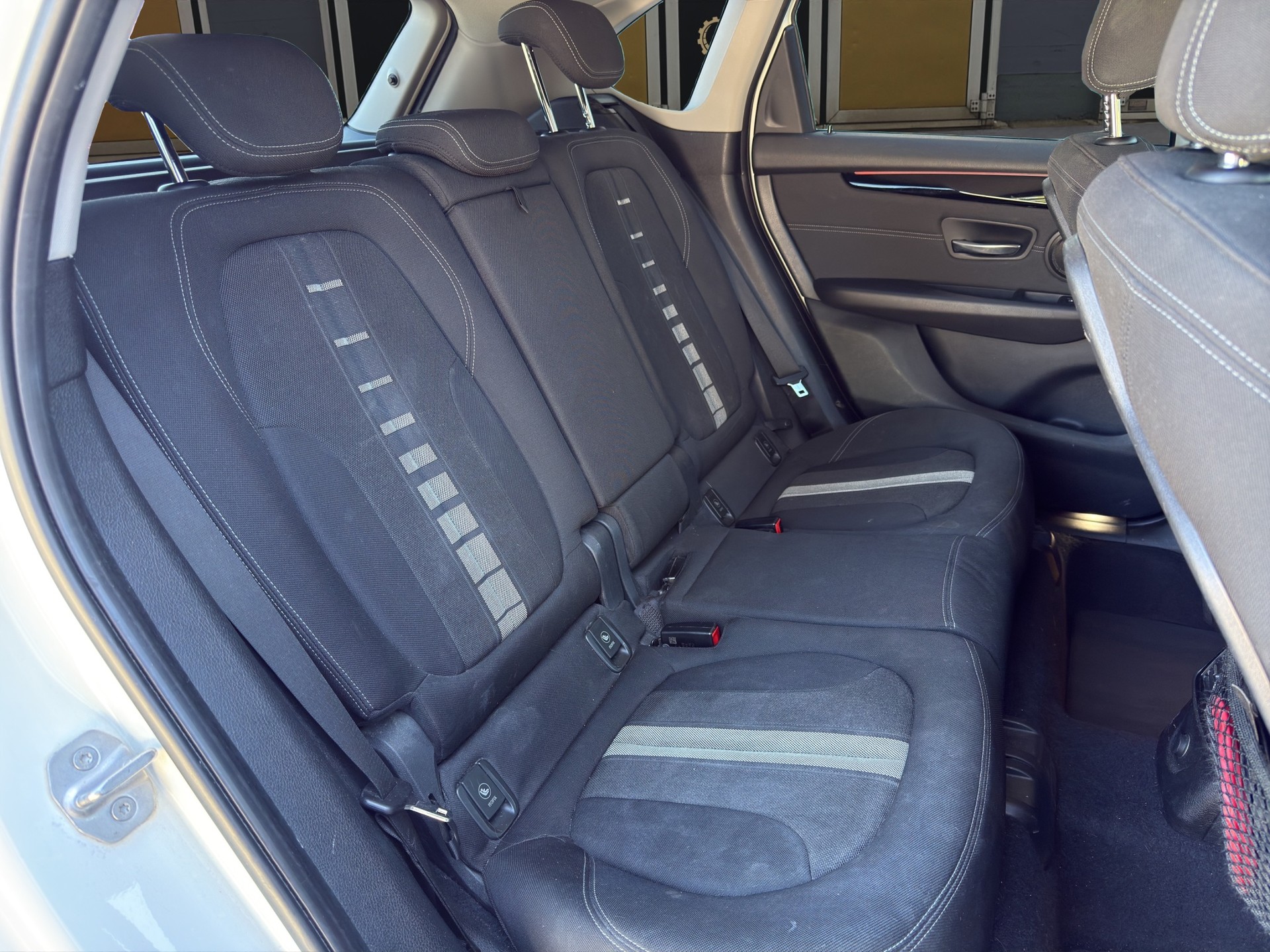 BMW 218d Active Tourer Sport Line Steptronic-image-12