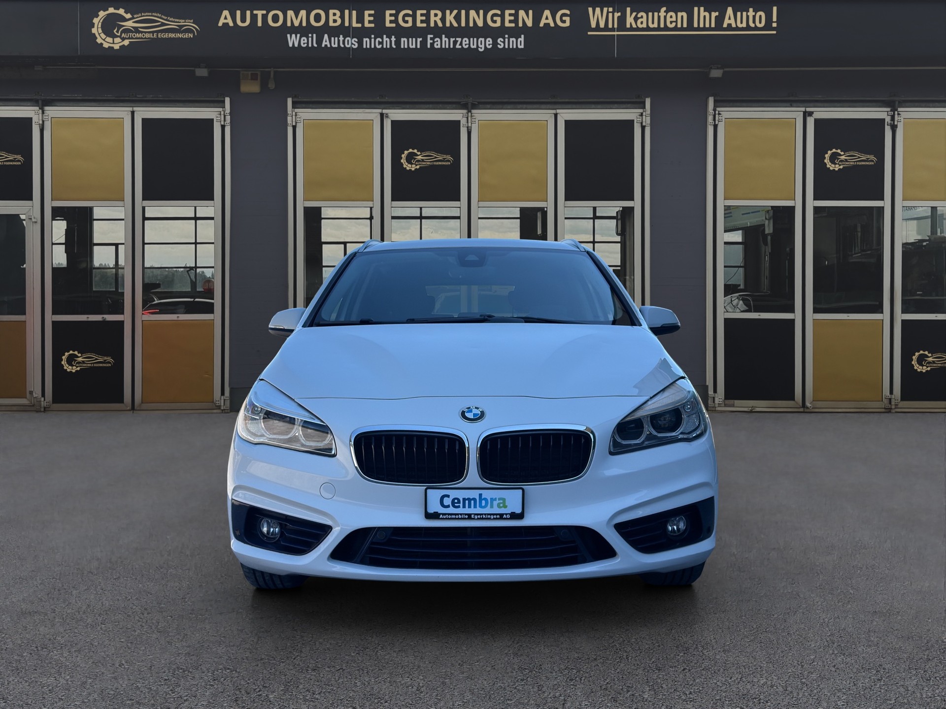 BMW 218d Active Tourer Sport Line Steptronic-image-1
