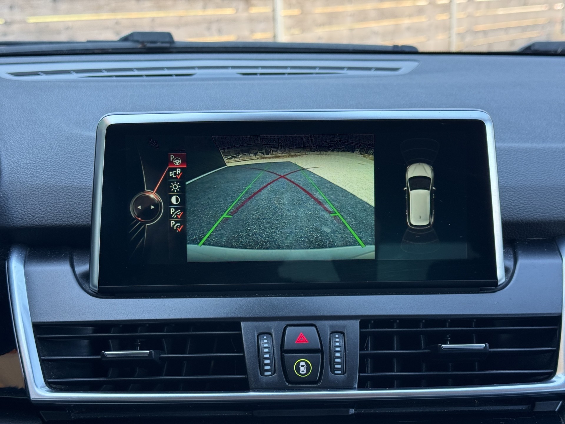 BMW 218d Active Tourer Sport Line Steptronic-image-15