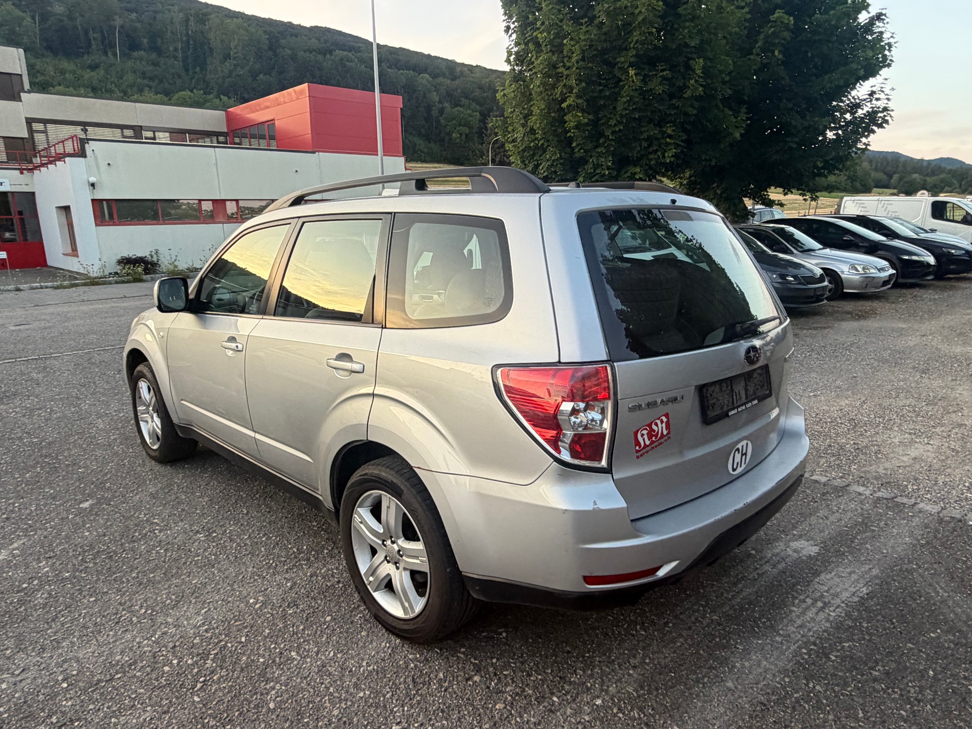 SUBARU Forester 2.0XS Comfort Automatic-image-3