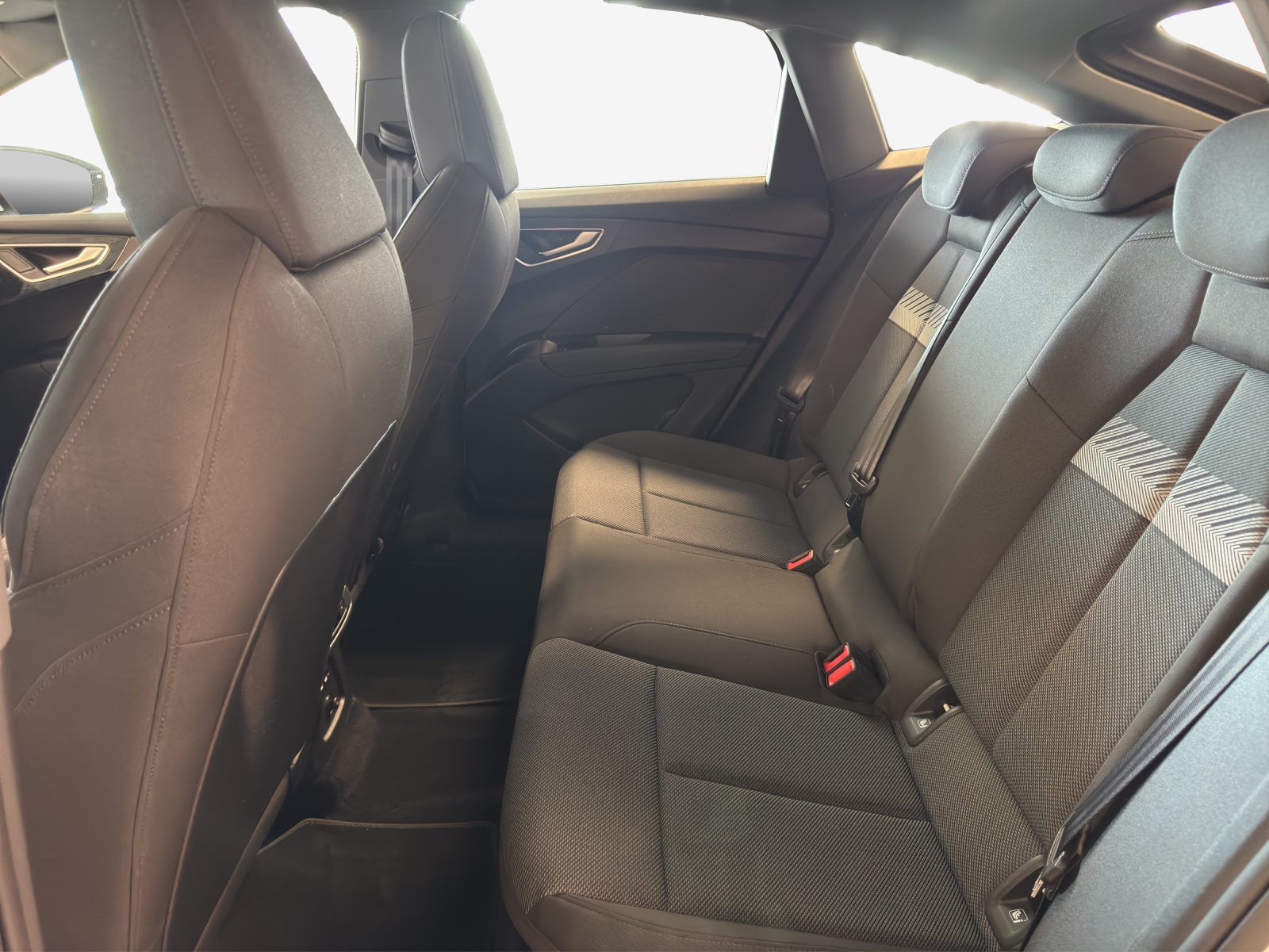 AUDI Q4 Sportback e-tron 35-image-12