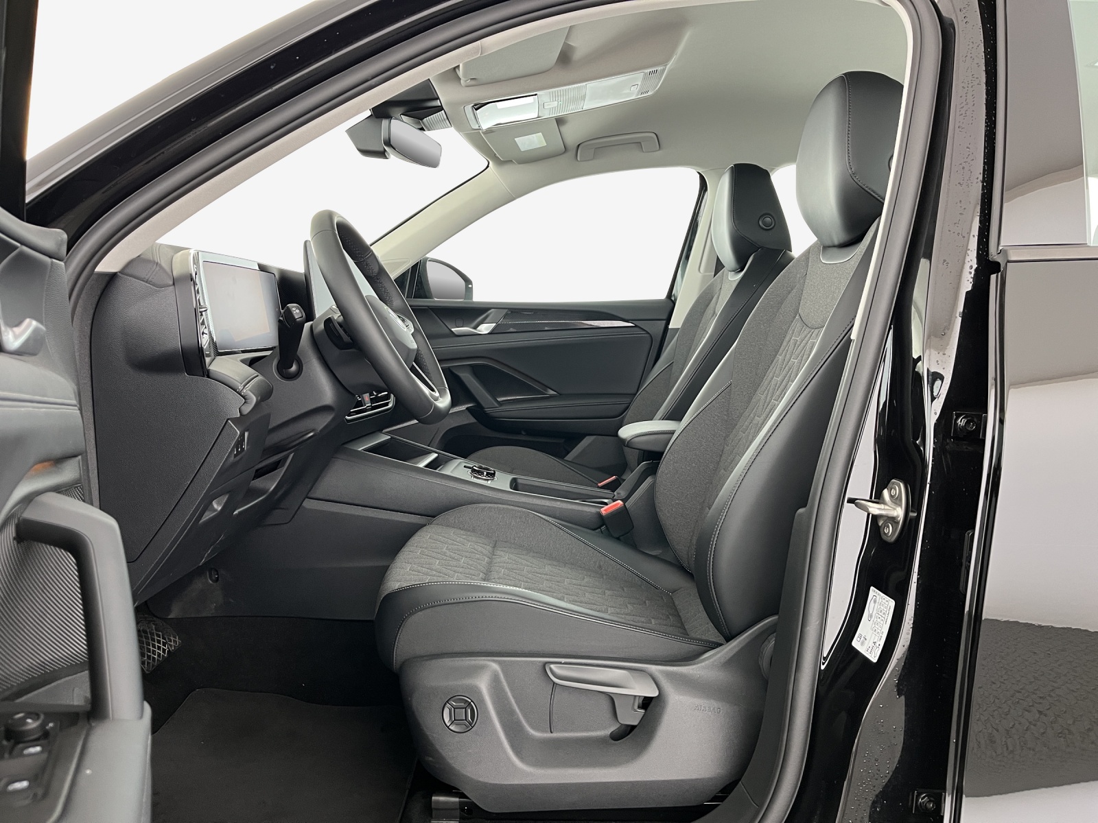 VW Tiguan 2.0 TSI DSG Life 4Motion-image-7