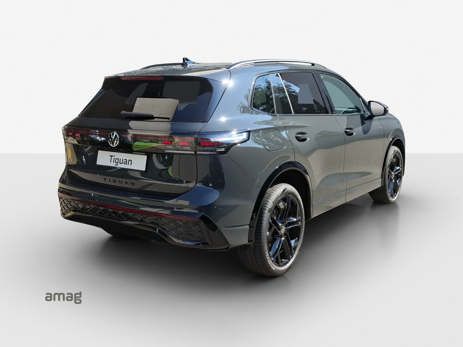 VW Tiguan 2.0 TDI SCR R-Line United 4Motion DSG-image-4