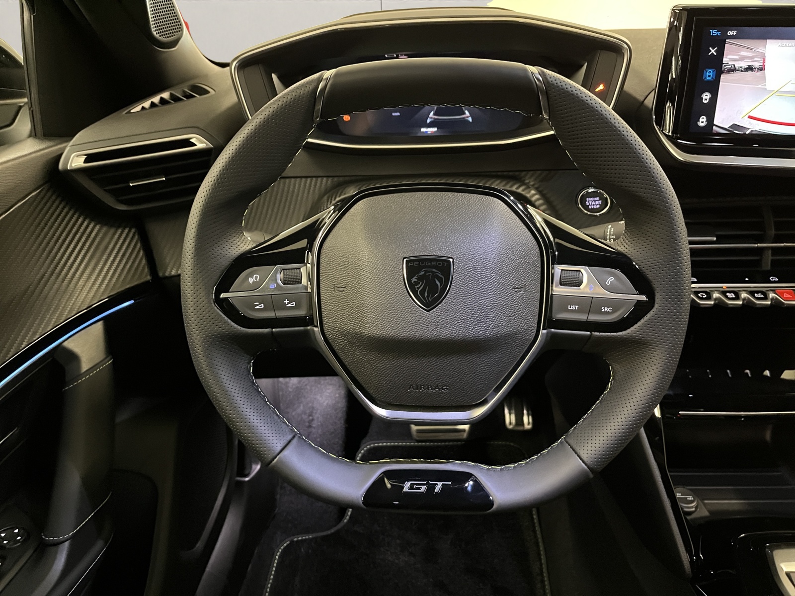 PEUGEOT 2008 1.2 Hybrid 145 GT-image-6