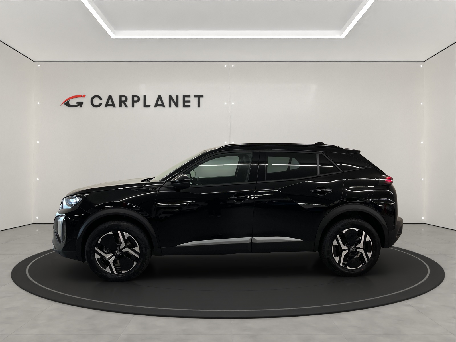 PEUGEOT 2008 1.2 Hybrid 145 GT-image-1