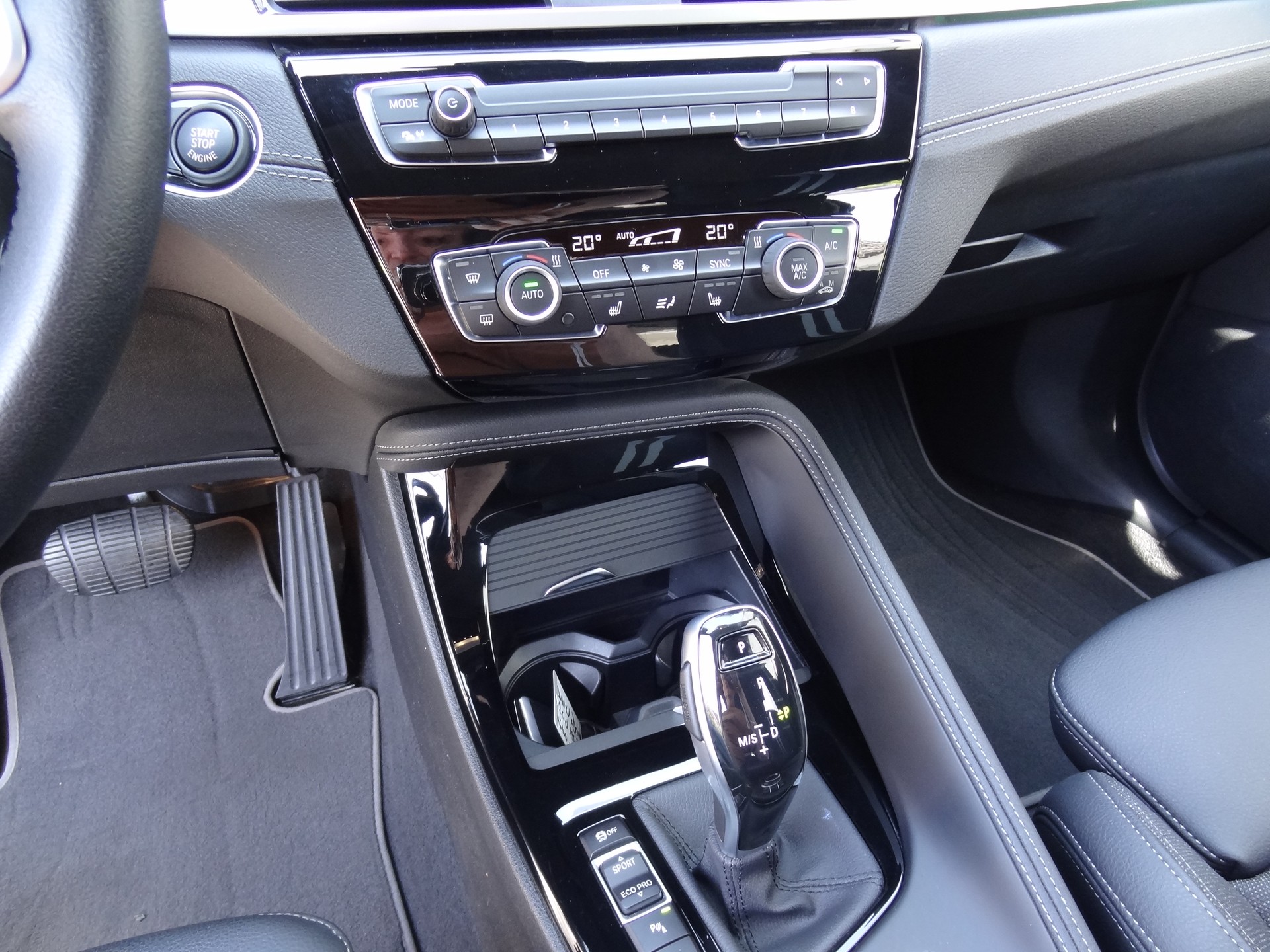 BMW X1 xDrive 20d Sport Line Steptronic-image-10