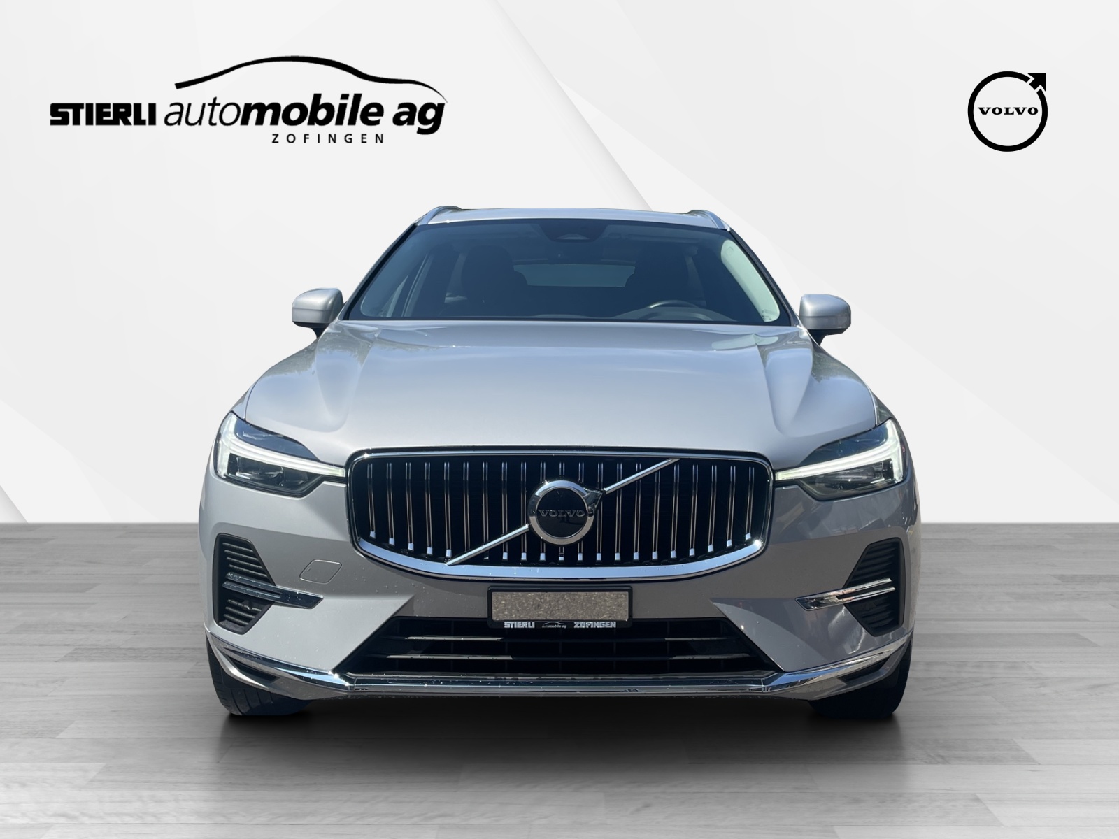 VOLVO XC60 2.0 T6 TE Inscription eAWD-showroom-element-1