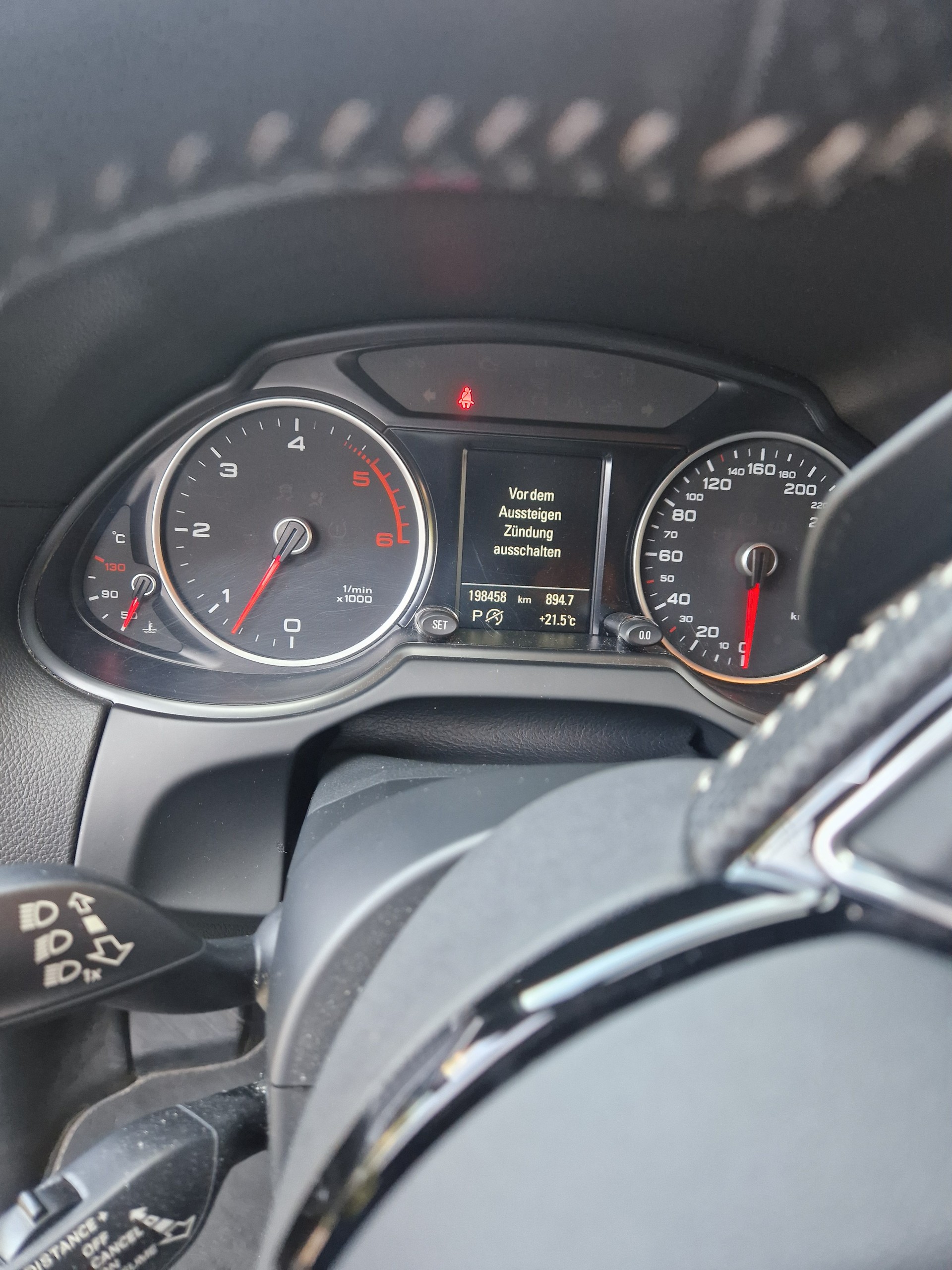 AUDI Q5 3.0 TDI clean quattro S-tronic-image-7