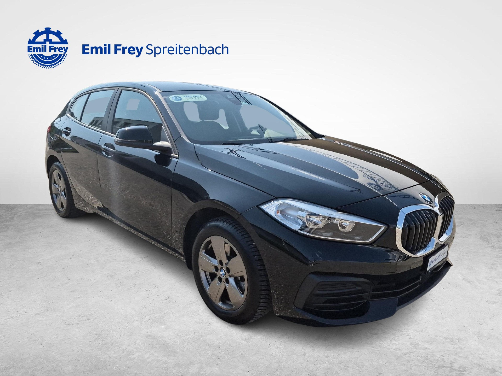 BMW 118i-image-6